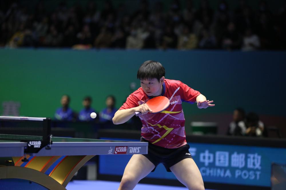 NBA掘金与凯尔特人鏖战三加时，比赛悬念十足